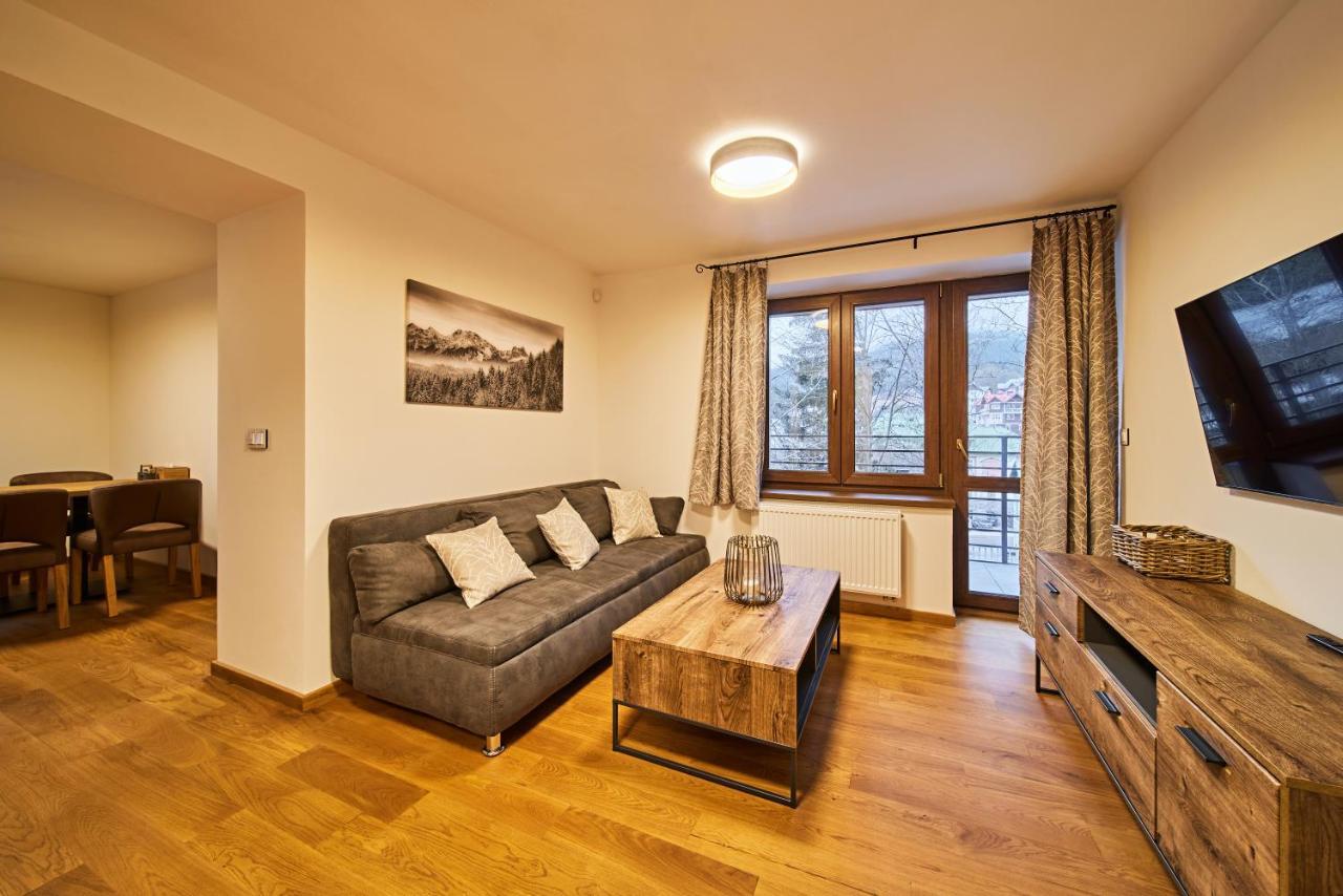 Vlci Stopa Apartments Pec pod Sněžkou Eksteriør bilde