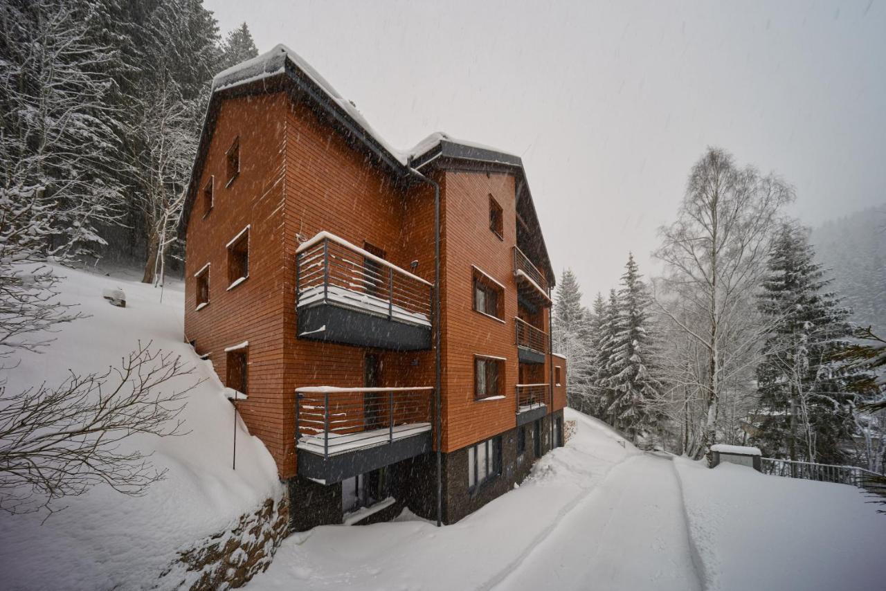 Vlci Stopa Apartments Pec pod Sněžkou Eksteriør bilde